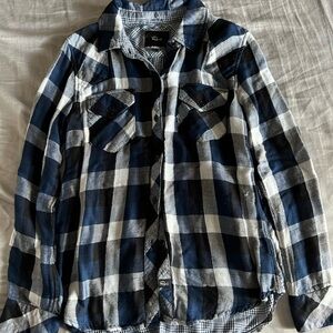 Rails Woman’s Size Small Button up Shirt